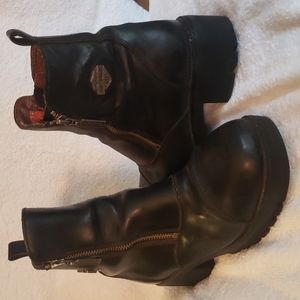 "Harley Davidson " women's size 7,riding boots